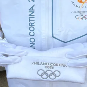 Η TCL στη Λαμπαδηδρομία για τους Χειμερινούς Ολυμπιακούς Αγώνες “Μιλάνο – Κορτίνα 2026”