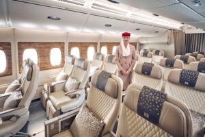 Η Premium Οικονομική της Emirates απογειώνεται σε περισσότερες πόλεις