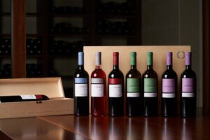 Το ONE&ONLY AESTHESIS εγκαινιάζει τα wine series με το κτήμα Παυλίδη