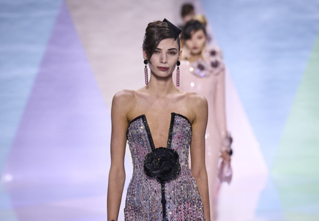 Ρόμβοι κατέκλυσαν το show του Giorgio Armani Privé στο Fashion Week SS'23