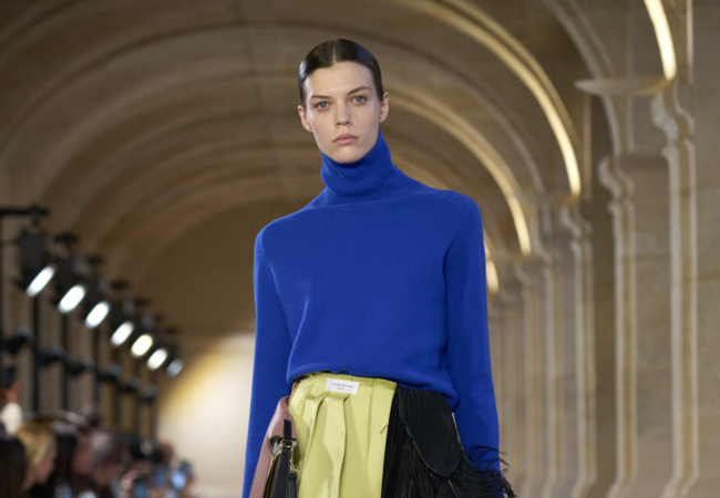 Η Victoria Beckham εμπνέεται από το ντοκιμαντέρ «Grey Gardens» για τη νέα συλλογή FW'23