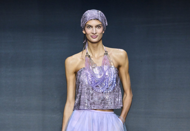 Το κοινό στοιχείο στην πασαρέλα των Prada και Emporio Armani ήταν η ανάλαφρη, σαν πέπλο οργάντζα