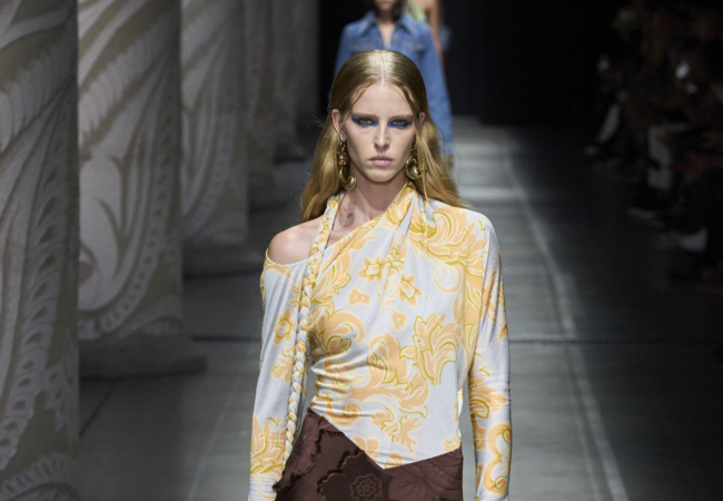 Ferretti, Cavalli και Etro: Τι είδαμε την πρώτη μέρα στην Εβδομάδα Μόδας SS'24 του Μιλάνο
