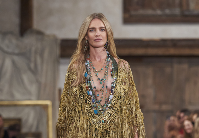 Η επιστροφή του Ralph Lauren είχε ανθισμένους κήπους, λάμψη και πολυτέλεια