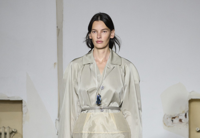 Το finale της Sarah Burton για τον McQueen και η αρχή της Louise Trotter για τον Carven