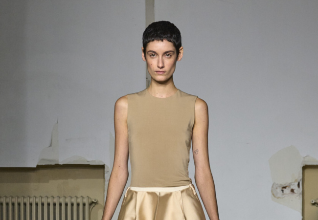 Το finale της Sarah Burton για τον McQueen και η αρχή της Louise Trotter για τον Carven