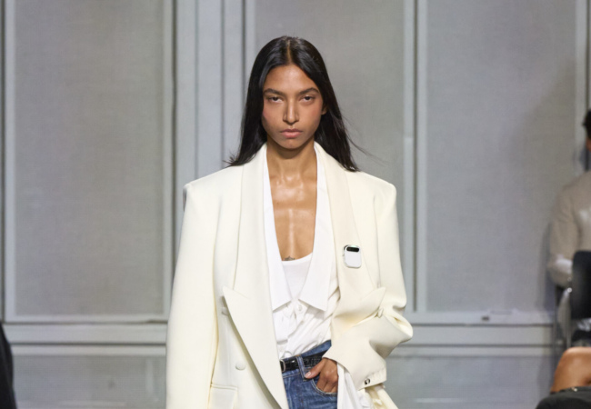 Loewe, Valli, Beckham, Coperni: 4 show με ένα κοινό παρονομαστή, την πρακτικότητα