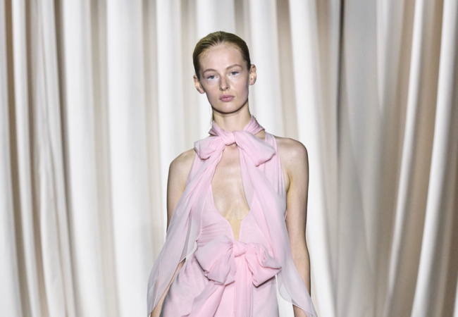 Loewe, Valli, Beckham, Coperni: 4 show με ένα κοινό παρονομαστή, την πρακτικότητα