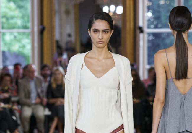 Loewe, Valli, Beckham, Coperni: 4 show με ένα κοινό παρονομαστή, την πρακτικότητα