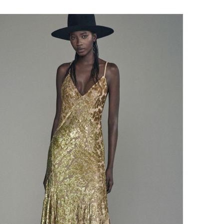 Η Pre-Fall '24 συλλογή του Roberto Cavalli μας ταξιδεύει σε μακρινά, εξωτικά τοπία