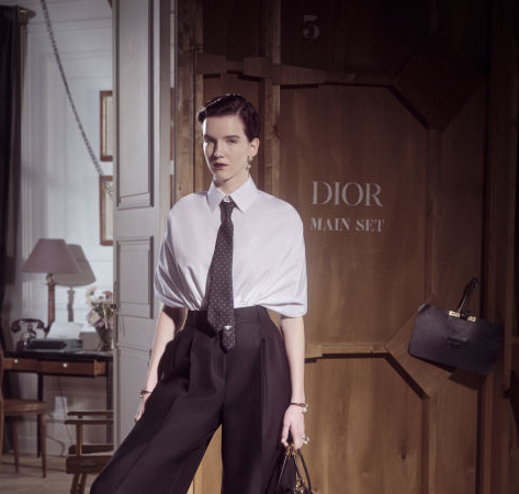 Η Dior Women's Pre-fall 2024 είναι ωδή στο μοναδικό στυλ της Marlene Dietrich