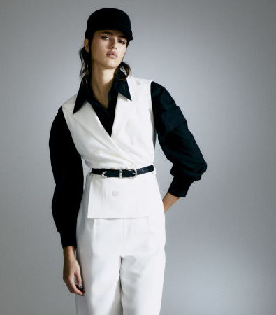 Η sophisticated daywear Pre-Fall 2024 συλλογή της Alberta Ferretti εστιάζει στις ανάγκες μας
