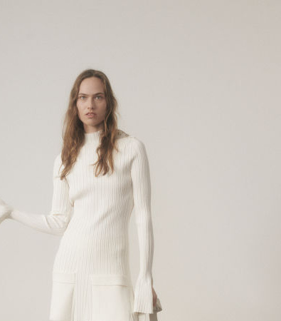 Η Stella McCartney δημιουργεί μια Pre-Fall 2024 συλλογή που υμνεί το ζωϊκό βασίλειο