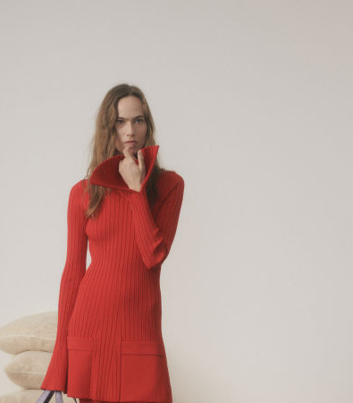 Η Stella McCartney δημιουργεί μια Pre-Fall 2024 συλλογή που υμνεί το ζωϊκό βασίλειο