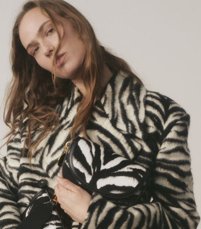 Η Stella McCartney δημιουργεί μια Pre-Fall 2024 συλλογή που υμνεί το ζωϊκό βασίλειο