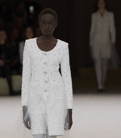 Chanel Couture Spring 2024: Μια αιθέρια συλλογή με έμπνευση από μπαλέτο