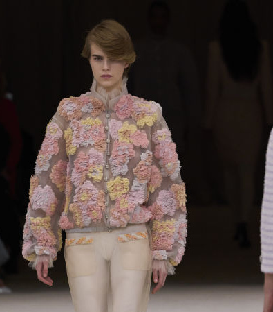 Chanel Couture Spring 2024: Μια αιθέρια συλλογή με έμπνευση από μπαλέτο