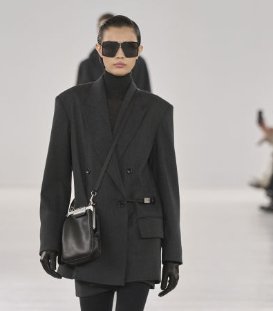 Η συλλογή MaxMara FW24 αντλεί έμπνευση από το Sleepless Nights της Sidonie-Gabrielle Colette