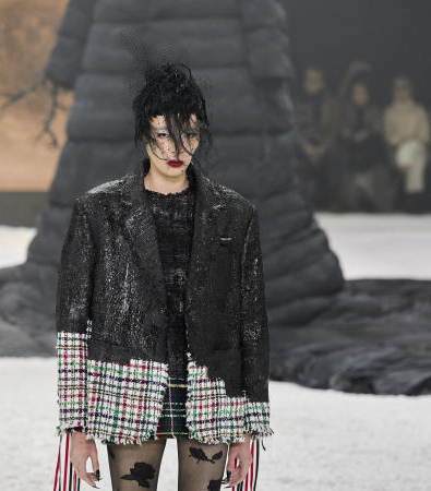 Το show του Thom Browne στην Εβδομάδα Μόδας της Ν. Υόρκης ήταν μια φαντασμαγορία της ποίησης και της χειροτεχνίας