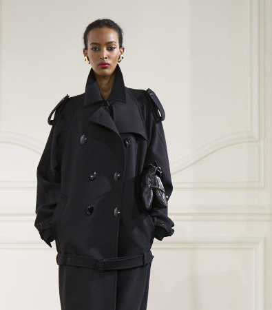Givenchy FW '24: Μια εκλεπτυσμένη συλλογή που θα φορούσε και η Aundrey Hepburn