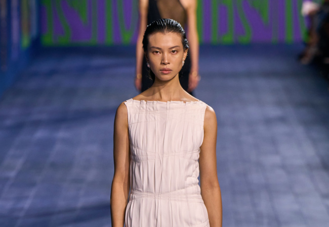 Οι «θεές» του Dior στην haute couture συλλογή FW 24/25 γιορτάζουν τη δύναμη του αθλητισμού από την αρχαιότητα μέχρι σήμερα