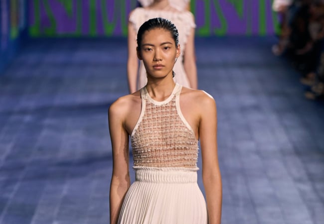 Οι «θεές» του Dior στην haute couture συλλογή FW 24/25 γιορτάζουν τη δύναμη του αθλητισμού από την αρχαιότητα μέχρι σήμερα