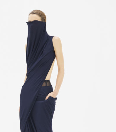 Jean Paul Gaultier Couture F'24: Draping και γεωμετρικές φιγούρες βγαλμένες από ταινία επιστημονικής φαντασίας