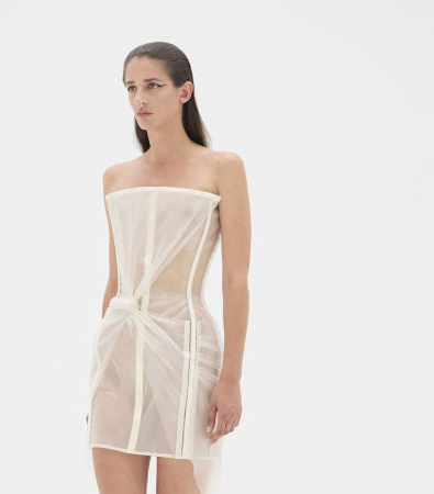 Jean Paul Gaultier Couture F'24: Draping και γεωμετρικές φιγούρες βγαλμένες από ταινία επιστημονικής φαντασίας