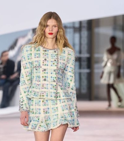 Chanel HC SS'25: Ένα σενάριο-ωδή στο φως και στο σκοτάδι