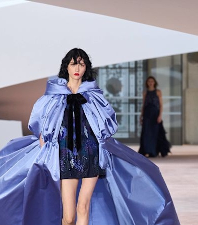 Chanel HC SS'25: Ένα σενάριο-ωδή στο φως και στο σκοτάδι