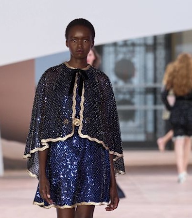 Chanel HC SS'25: Ένα σενάριο-ωδή στο φως και στο σκοτάδι