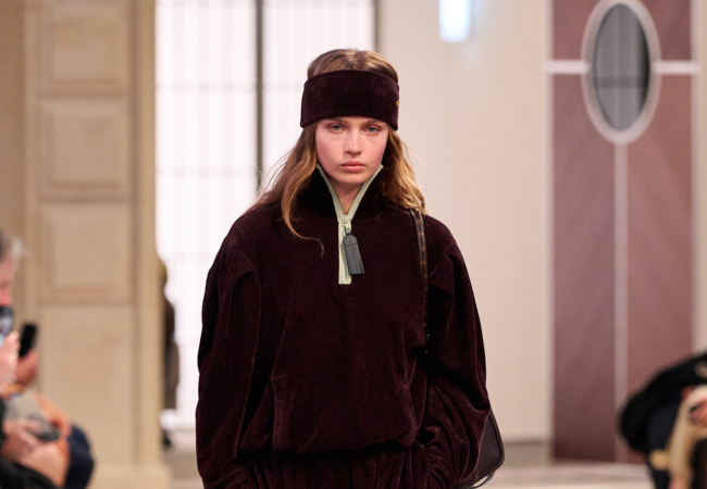 Louis Vuitton FW '25: Η κινηματογραφική «Οδύσσεια» του Nicolas Ghesquière